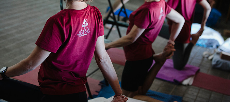IyengarYogaLasPalmas_Retiros5.jpg