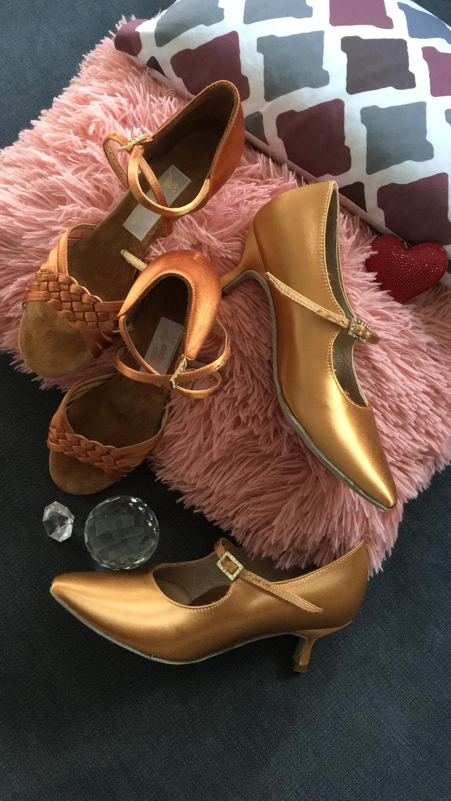 Tanzschuhe Aroa