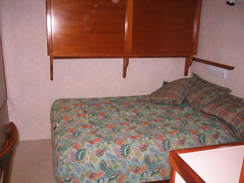 guest room3.JPG