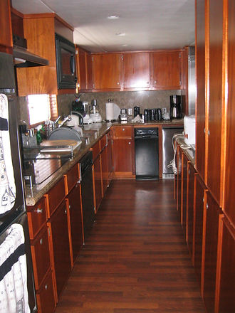 galley.JPG