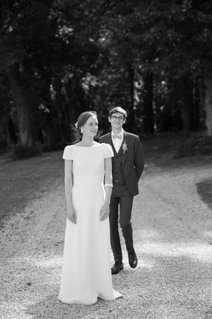 Photographe mariage Paris ile-de-france 2025 2026 noté 5 étoiles sur airbnb expériences, la mieux notée avec des avis vérifiés.