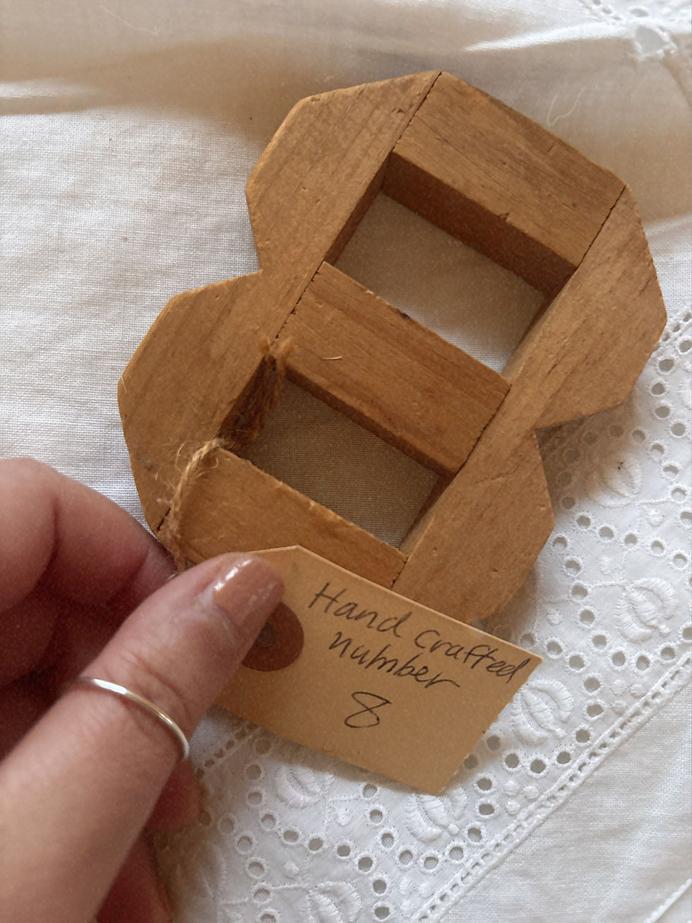 サムネイル： wodden object 8