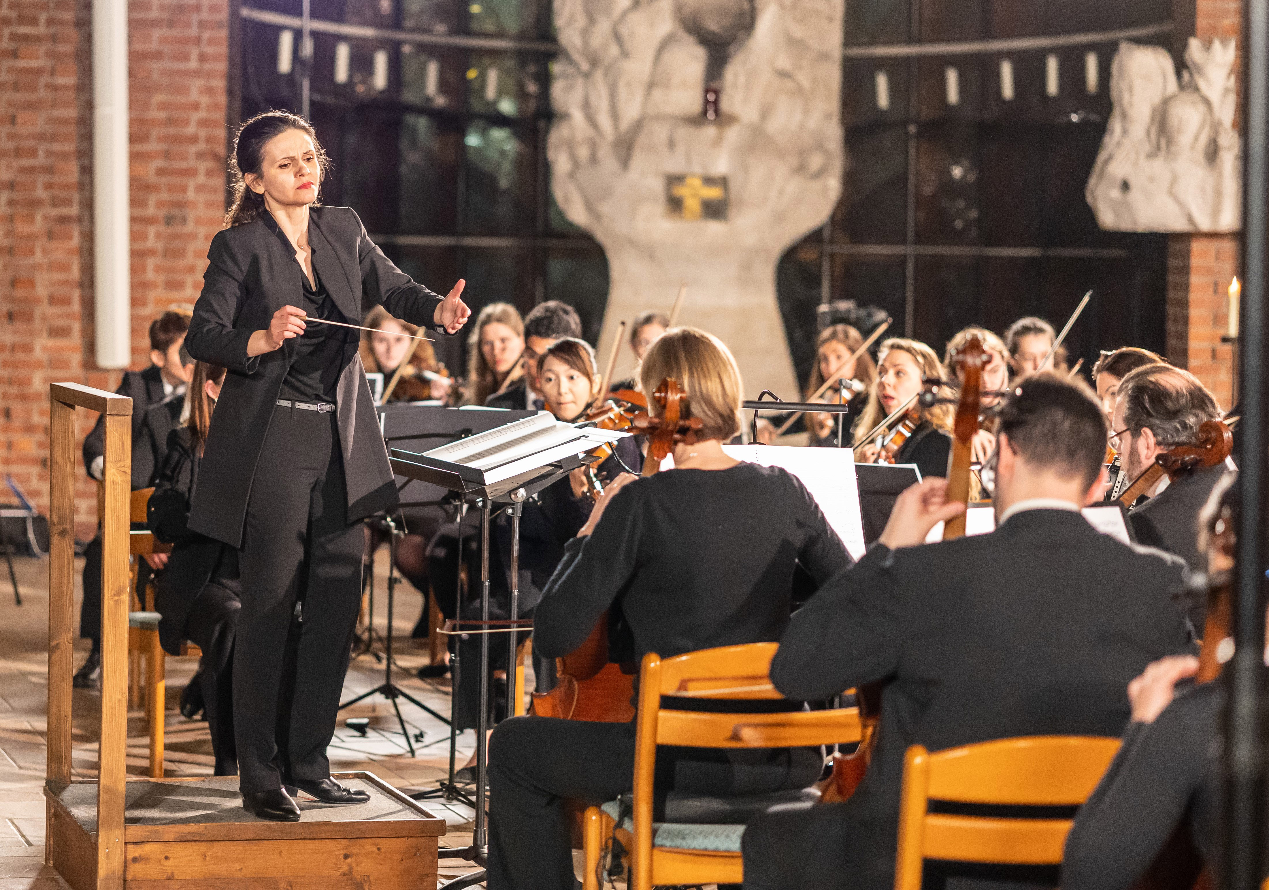 Sinfonietta Passau inaugural concerts at Pfarrkirche St. Peter