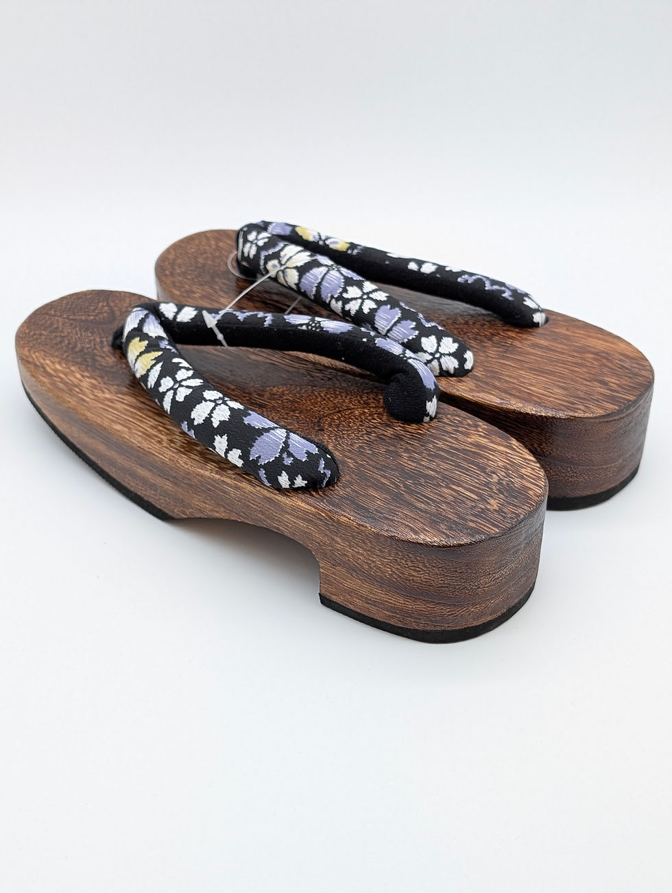 Miniature : Geta Japonaises Neuves en Bois de Paulownia - Motif Floral