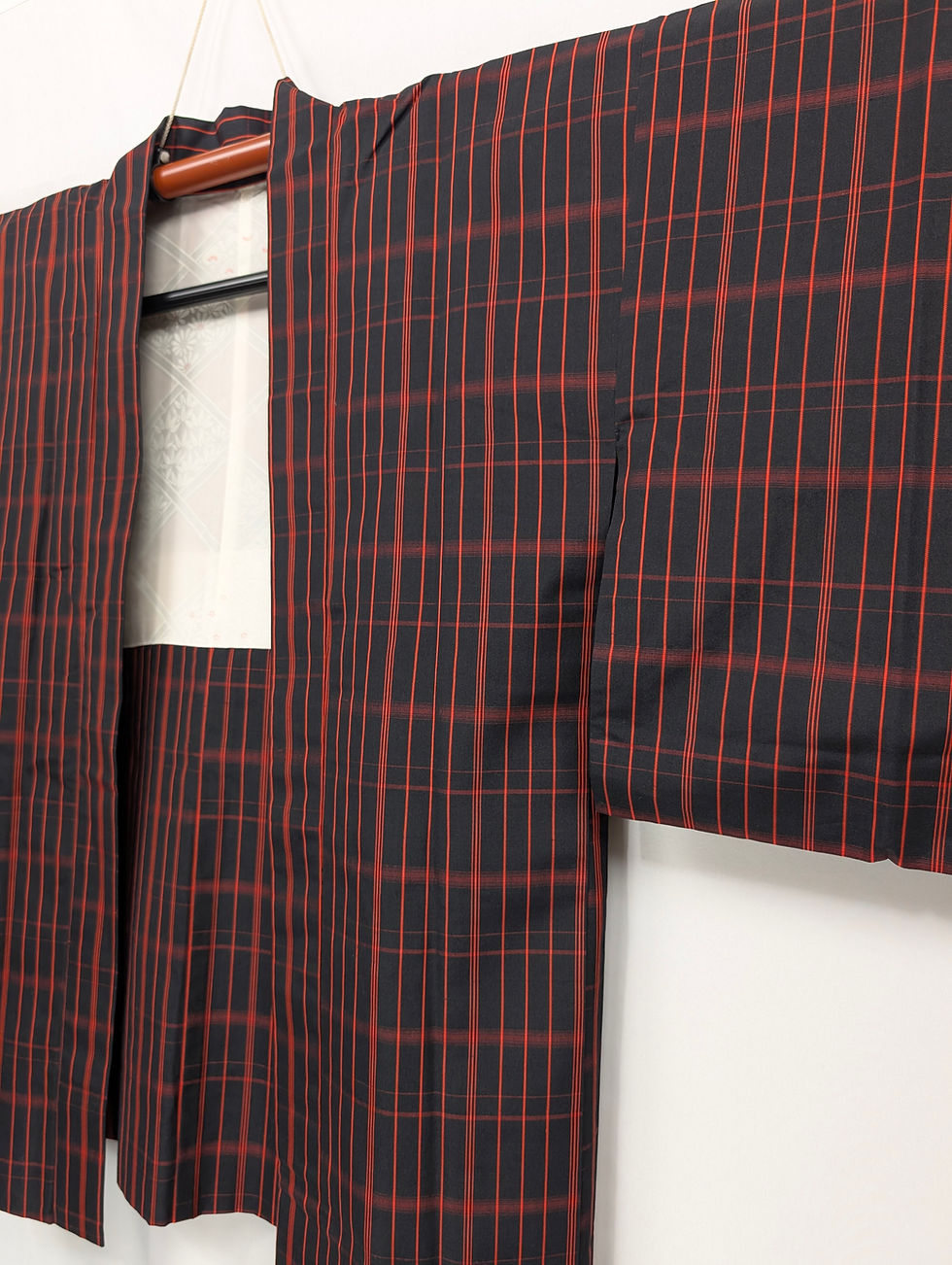 Miniature : Veste Haori vintage noir carreaux rouges