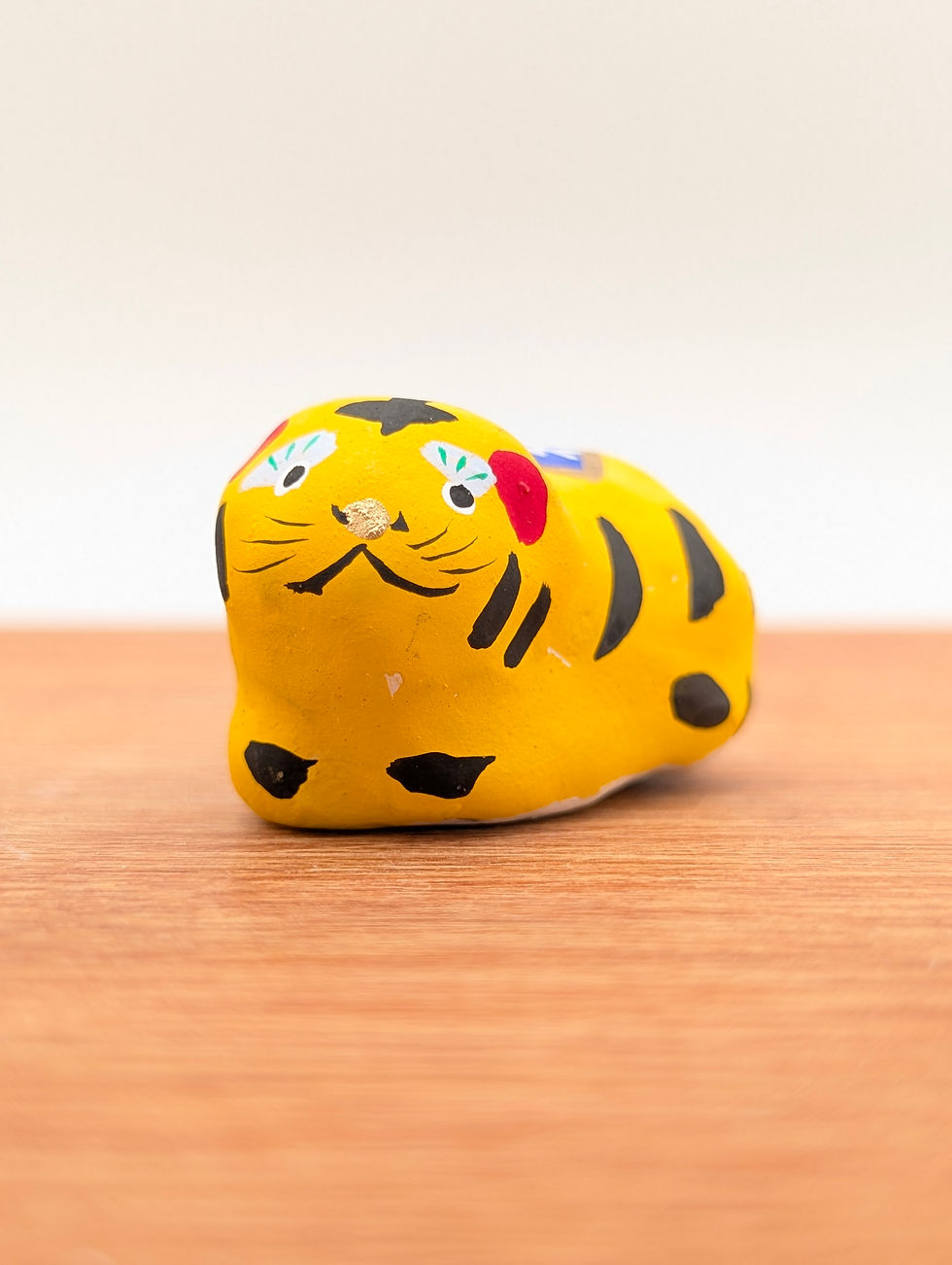 Miniature : Figurine Tigre Japonais Terre Cuite Artisanale - Charakoya Chiba