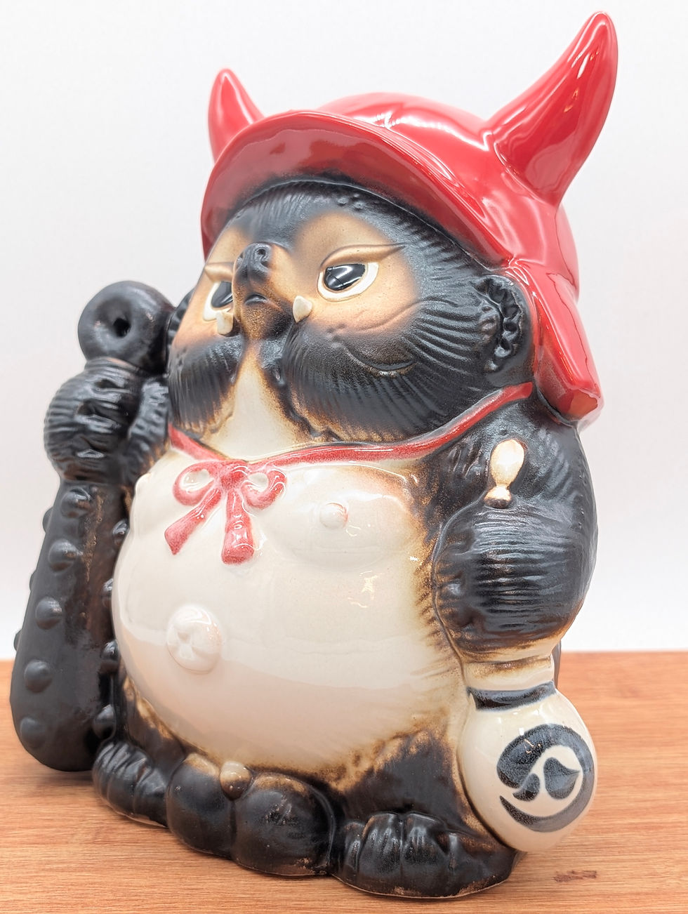 Miniature : Tanuki Shigaraki-yaki "Fukuki Kimon" (Le Gardien de la Joie) - Neuf (25cm)
