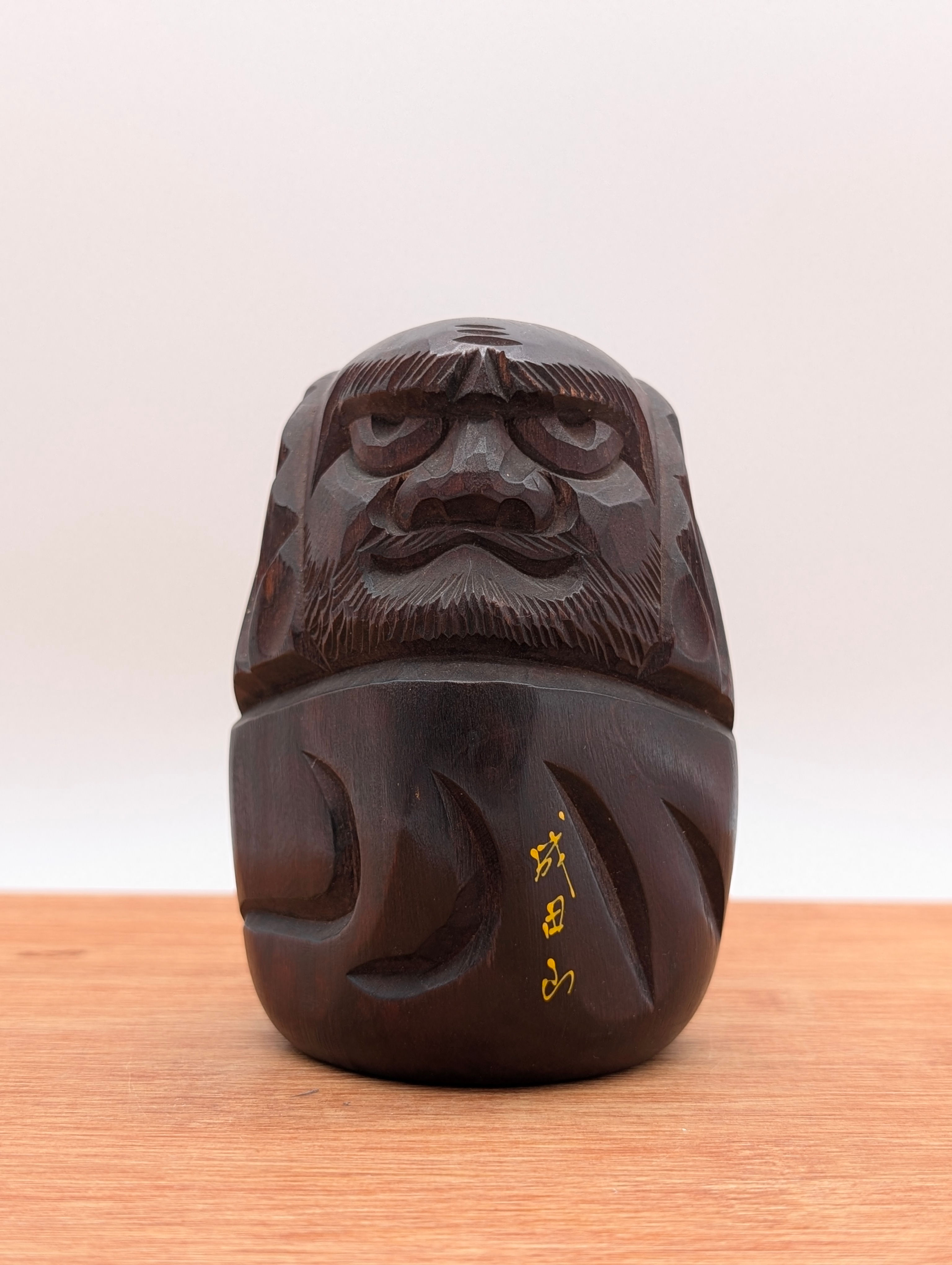 Daruma Vintage en Bois Sculpté Main - Porte-bonheur "Narita-san" (11 cm)