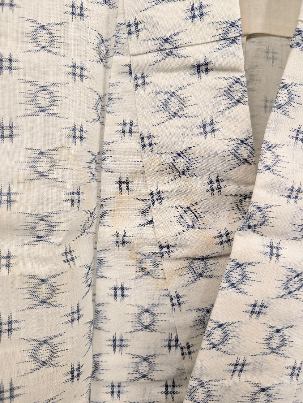 Miniature : Yukata vintage écru en coton - Motifs bleu