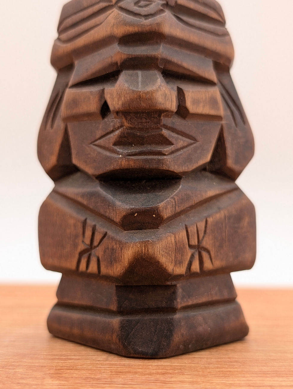 Miniature : Statuette Ainu Japonaise Vintage Bois Sculpté - 9cm