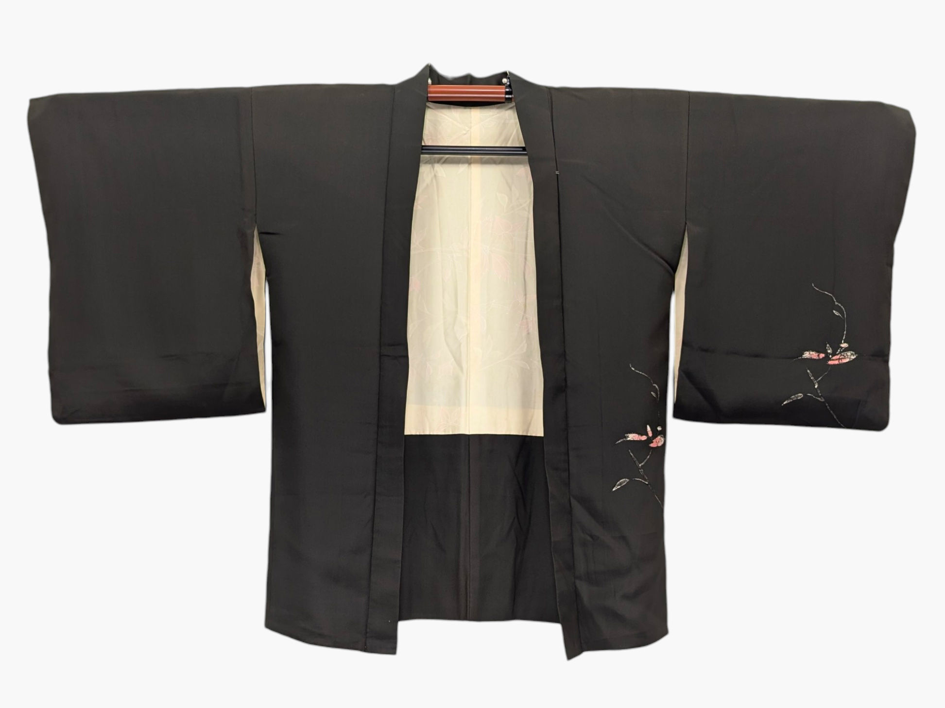 Veste Japonaise Haori Noir - Motif Végétal Rose