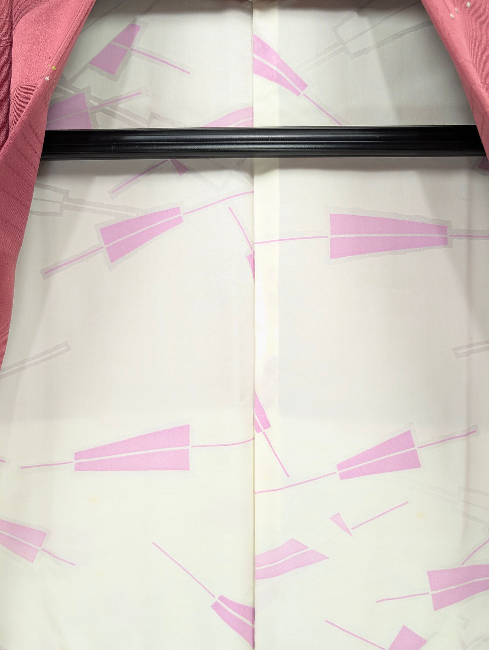 Miniature : Veste Haori Vintage Rose Fuchsia - Motifs Géométriques