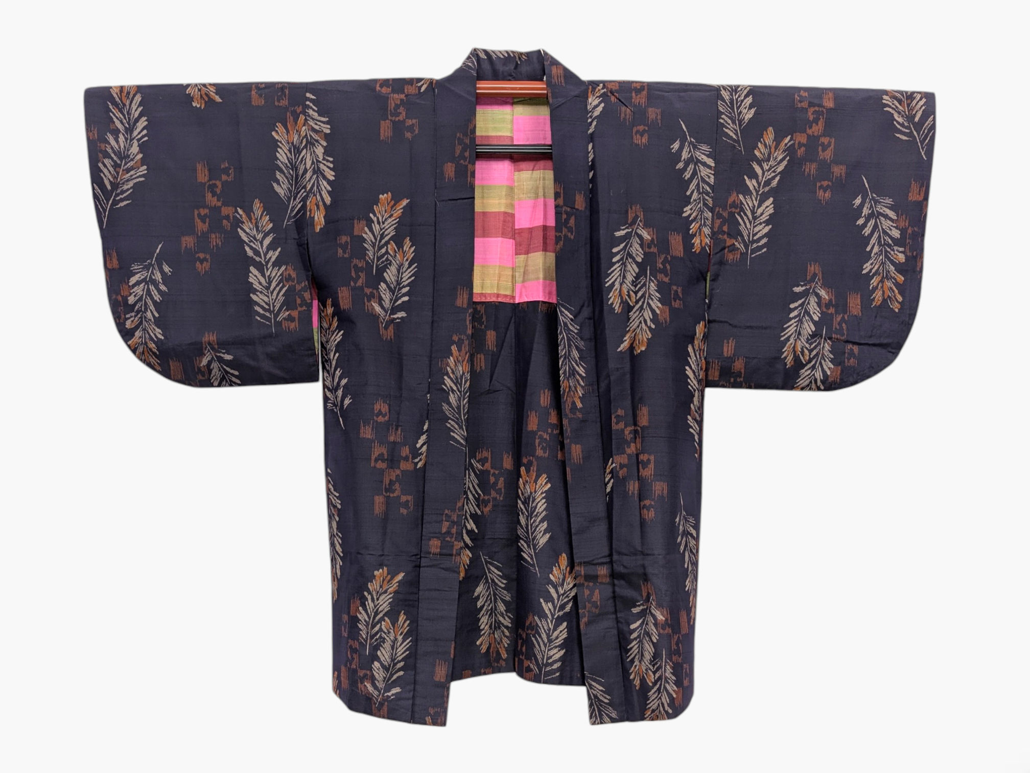 Veste Haori Vintage – Marine, Plumes Kasuri & Doublure Rayée Pop