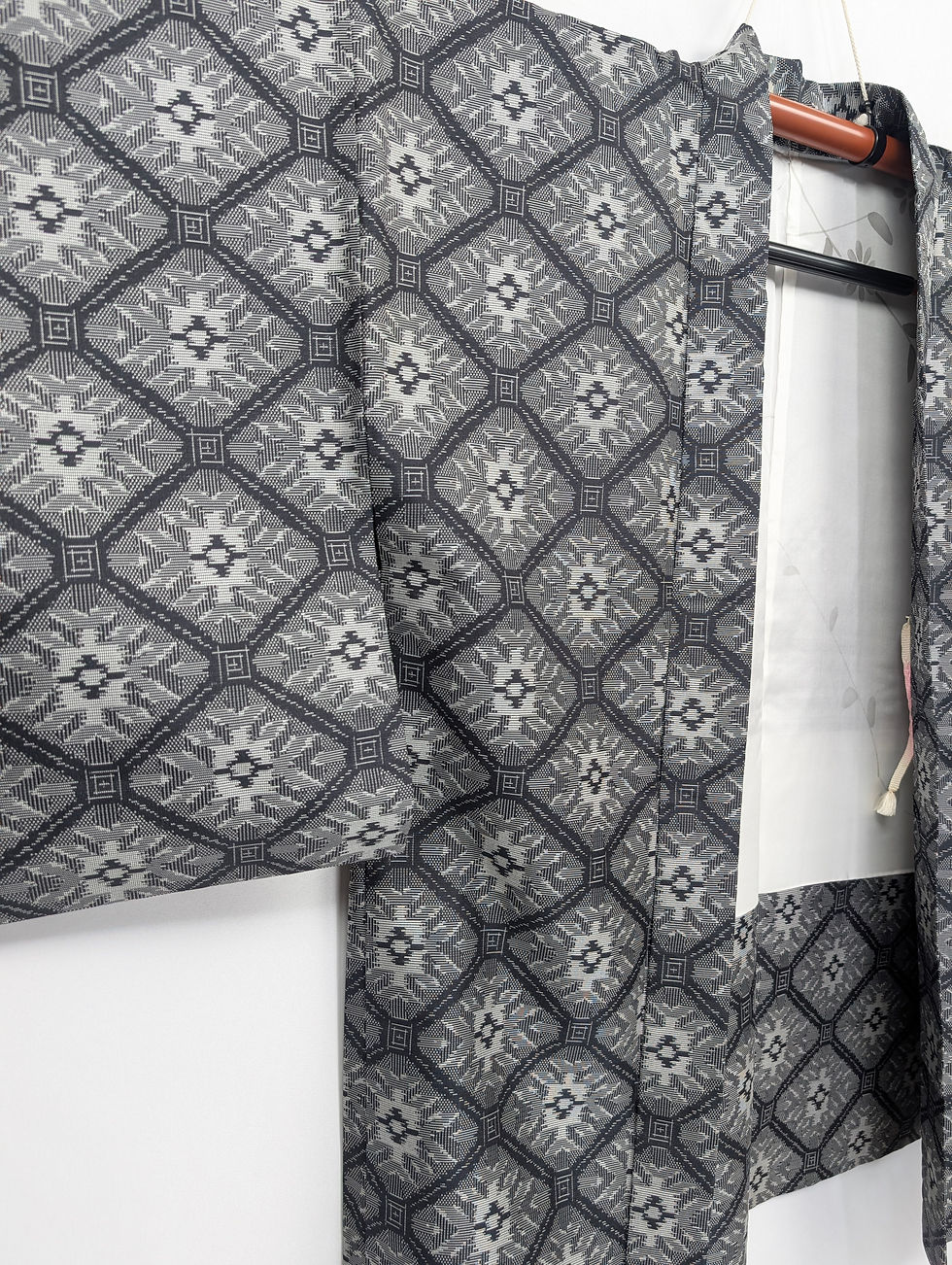 Miniature : Haori Vintage Gris Motifs Traditionnels - Veste Kimono 