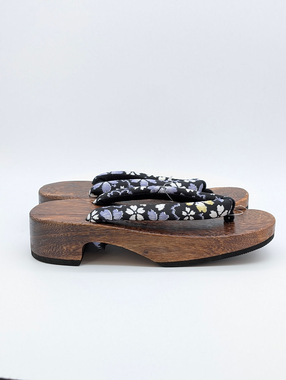 Miniature : Geta Japonaises Neuves en Bois de Paulownia - Motif Floral