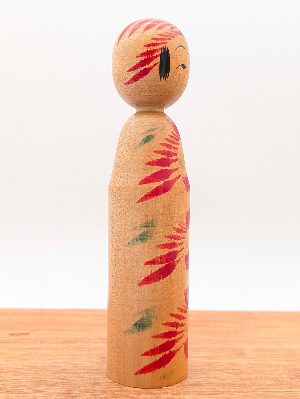 Miniature : Kokeshi Togatta Vintage (18 cm) - Trio de Fleurs et Douceur