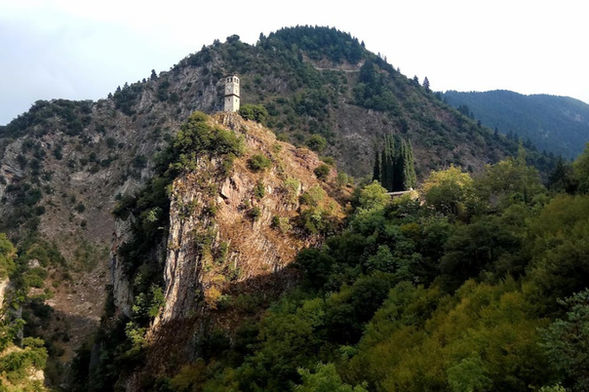 טיול נשים ליוון - טיול יסודות