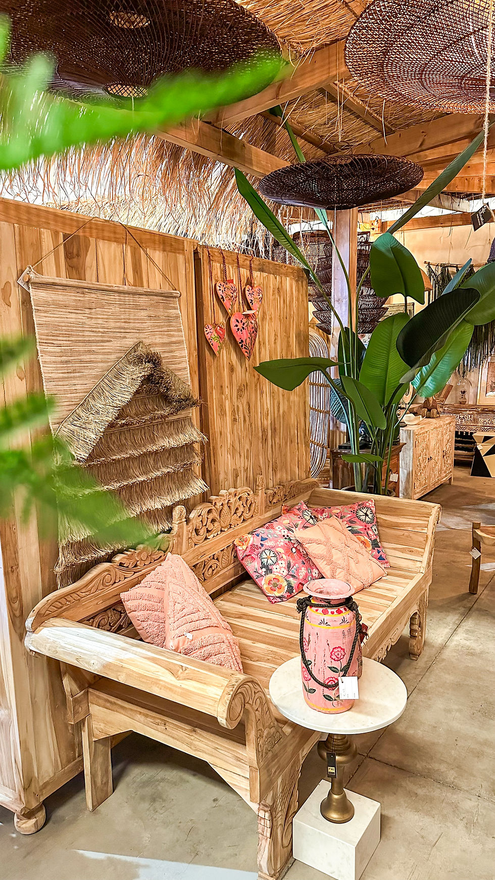 Miniatura: Boho carved bench