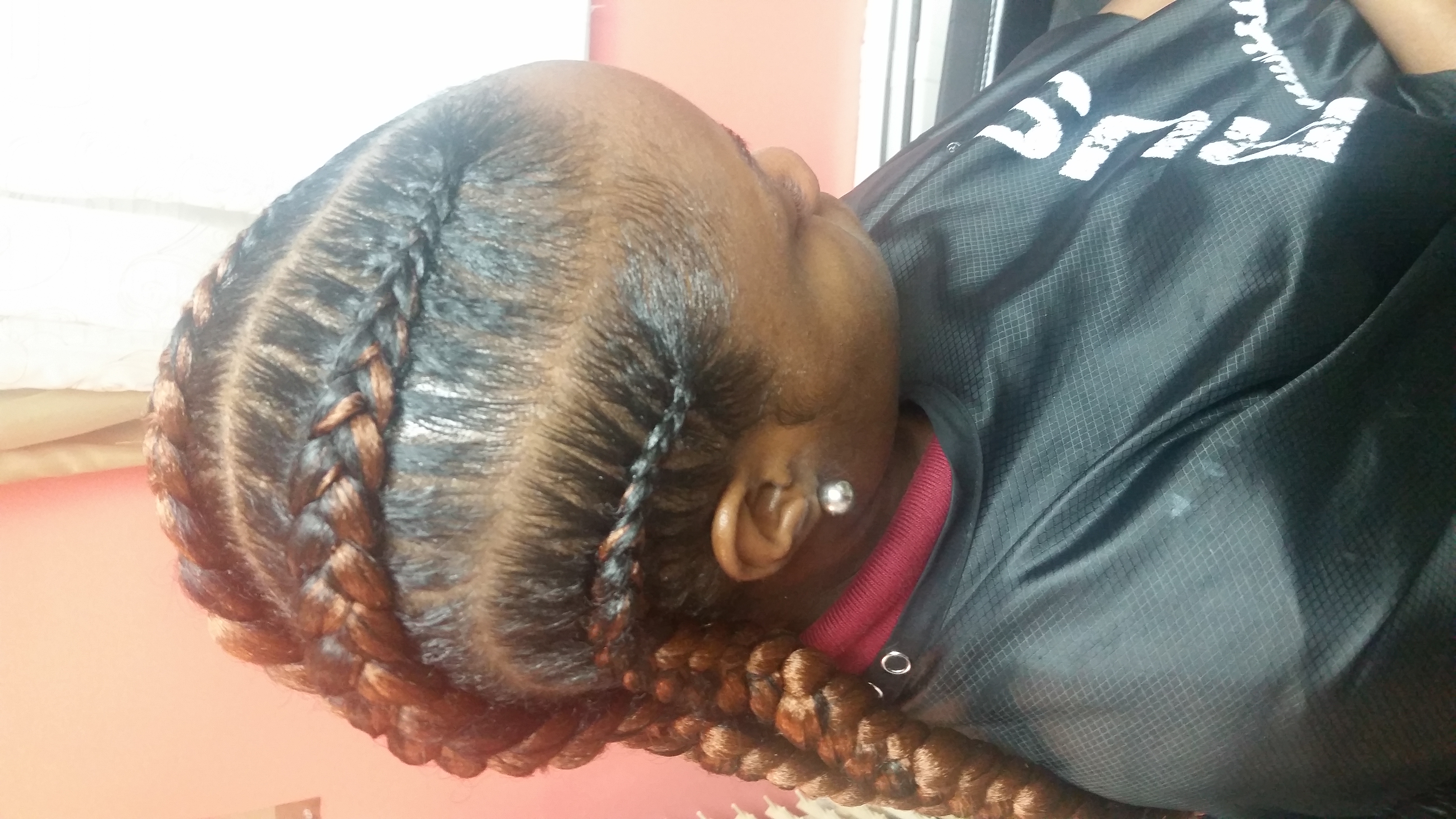 4 Feed-in Cornrows