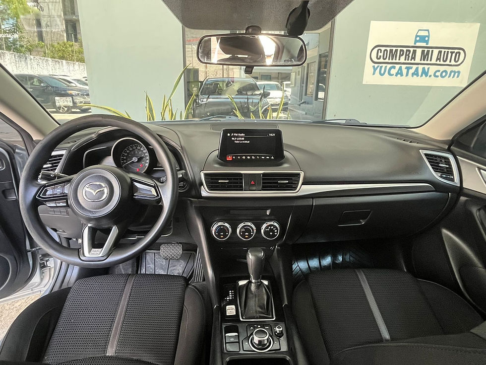 Miniatura: Mazda 3 i touring 2017 