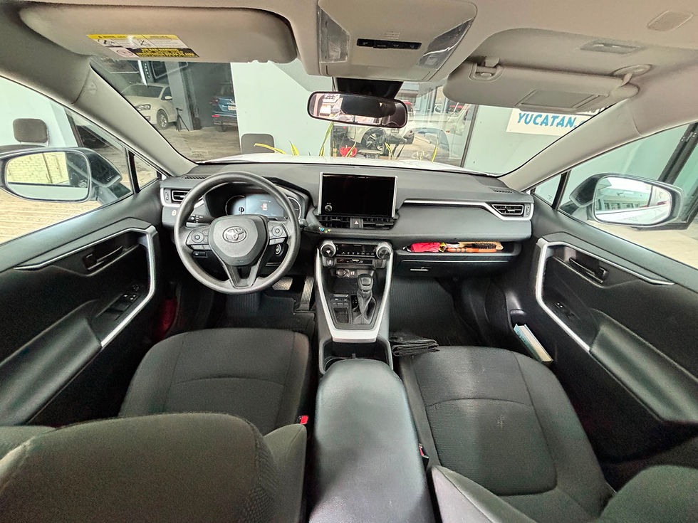 Miniatura: Toyota RAV4 LE 2024 