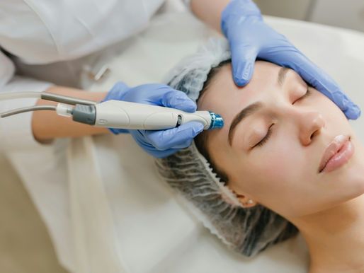 Profhilo of skinbooster? Ontdek het verschil | Refined Aesthetics Barendrecht
