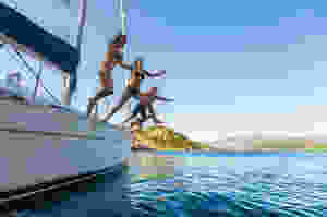 sailing holiday with friends, cabin yacht charter