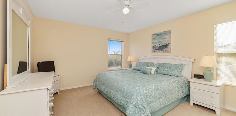 Bedroom 5.jpg