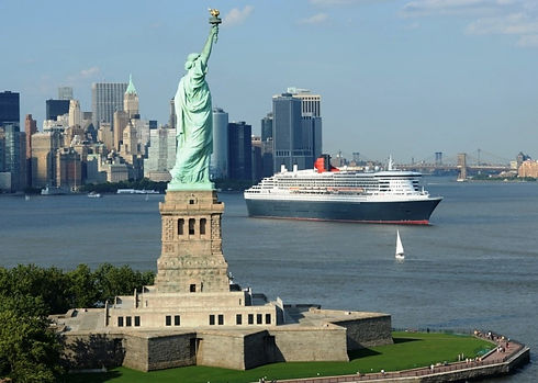 QM2 NYC 2.jpg