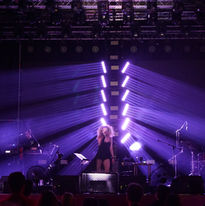 Sertan İpek pianist performing on stage with sena sener