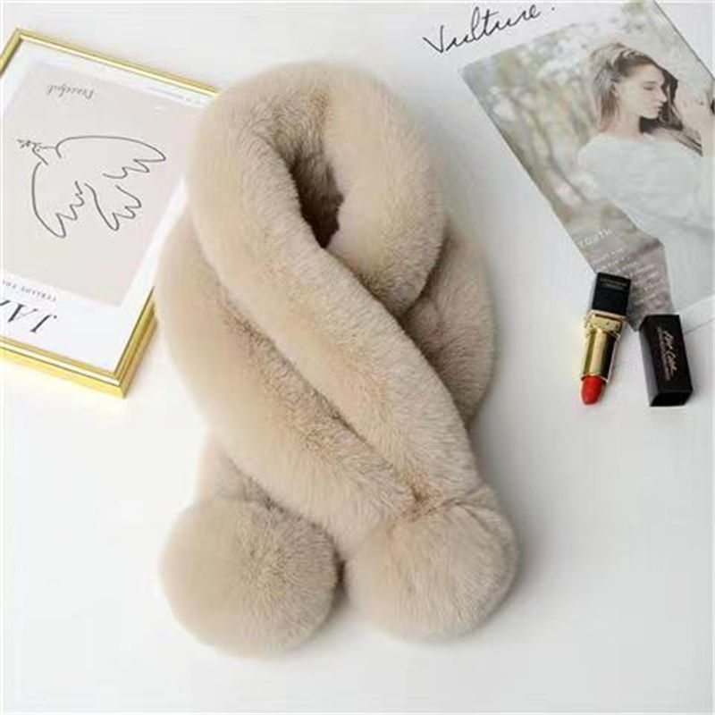 Miniature : Écharpe croisée en peluche avec décor de pompons, écharpe d'hiver chaude et the