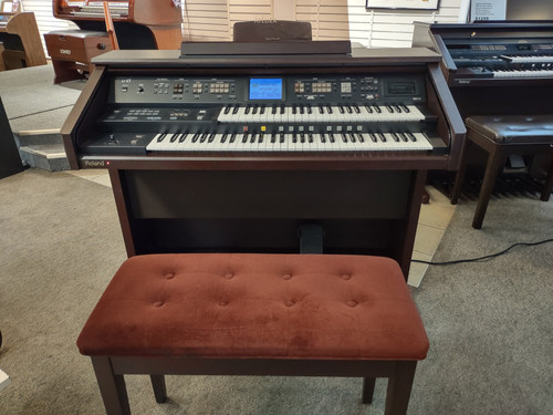 Roland Atelier AT45 | kathys-happy-organs