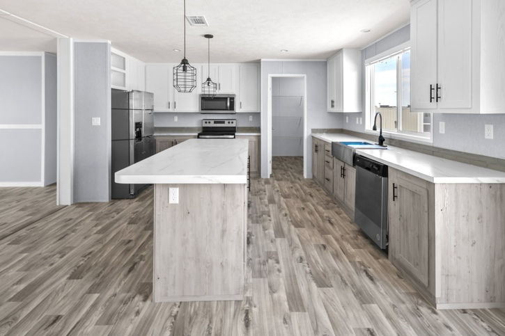 Thumbnail: Cavco 32684F, 4/2,2 LR, 2176 Sq. Ft