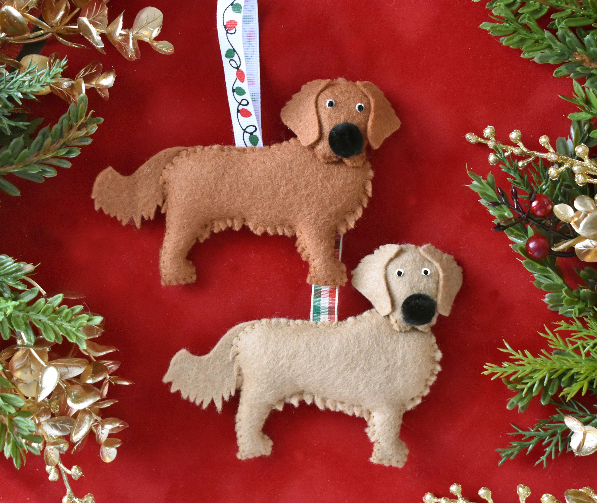 Golden Retriever Christmas Ornament