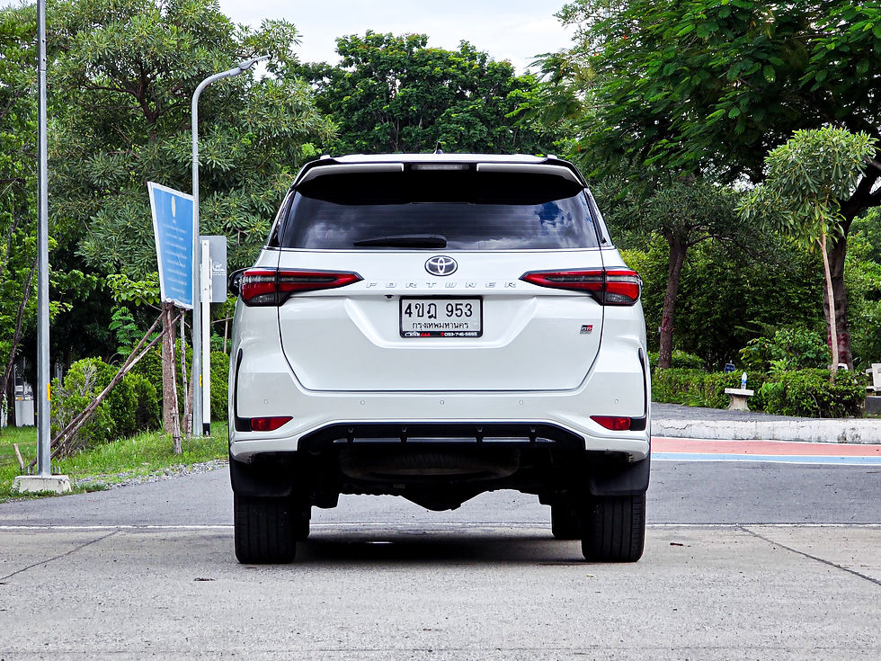Thumbnail: TOYOTA FORTUNER 2.8 GR SPORT BLACK TOP 4WD ปี 2023