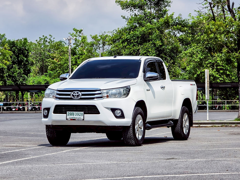 Thumbnail: Toyota Hilux Revo Smart Cab Prerunner 2.4 E A/T ปี 2017