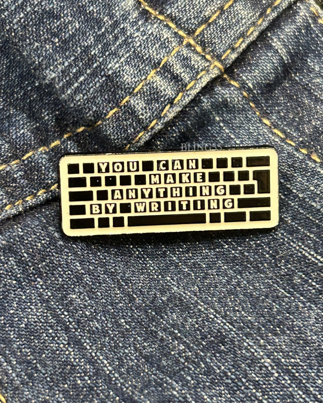 Writer's Lapel Pin