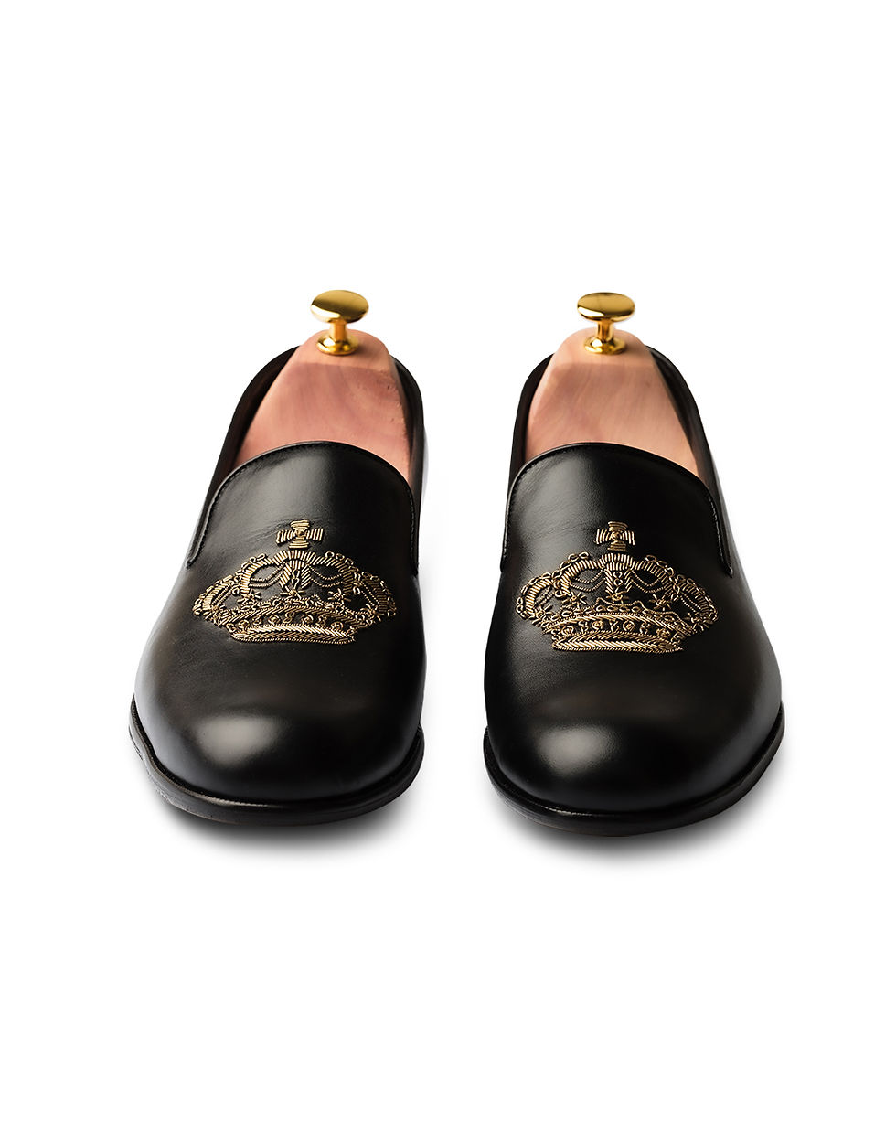 Thumbnail: Singarajah Handmade Embroided Black Loafers