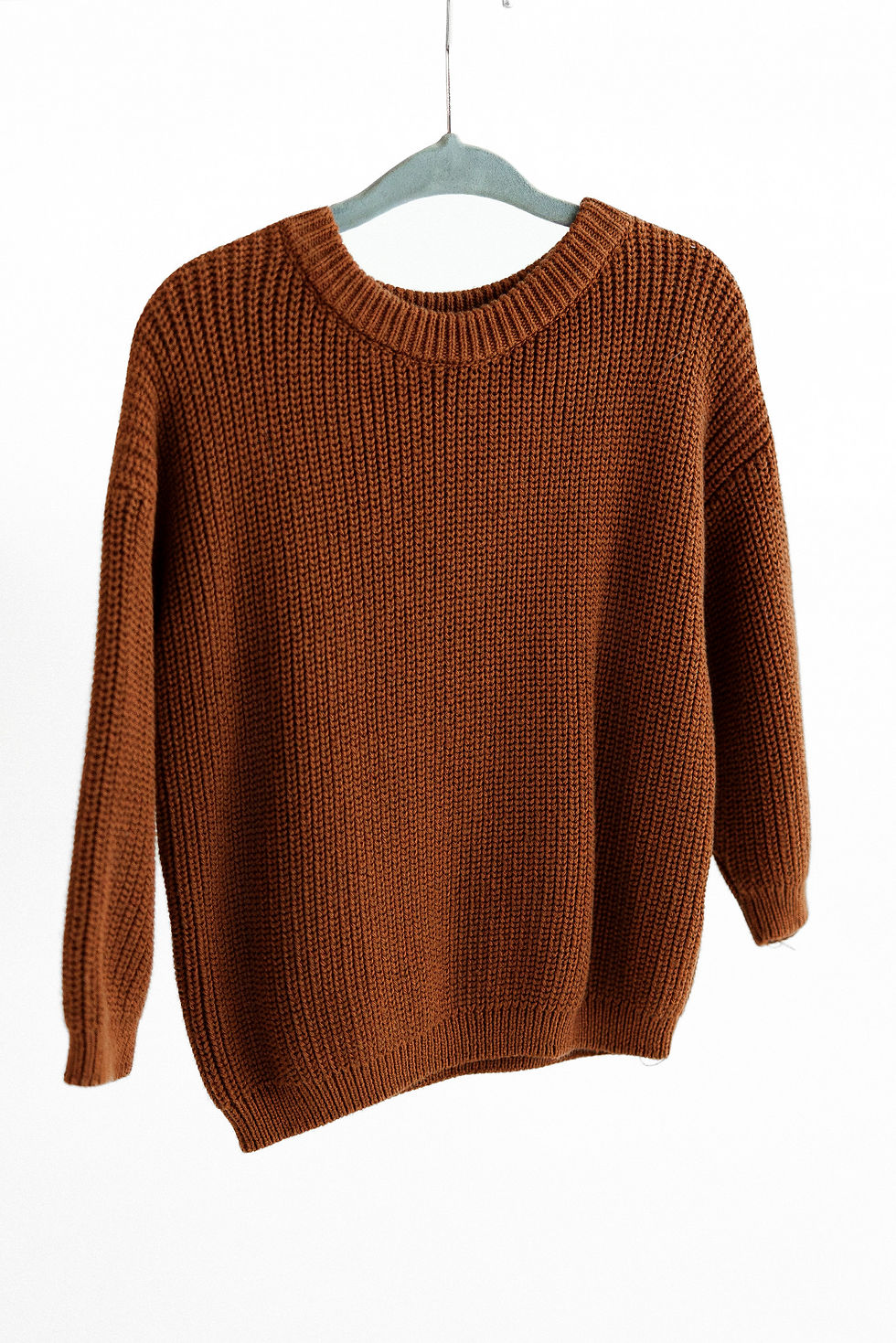 Cozy knit sweaters for one year sessions in Maryland. Warm tones and soft textures for a relaxed, ti