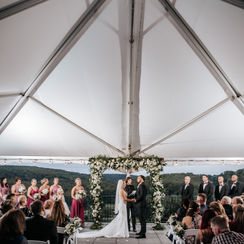 Weddings at Hunt Valley Country Club: A Perfect Blend of Elegance and Charm
