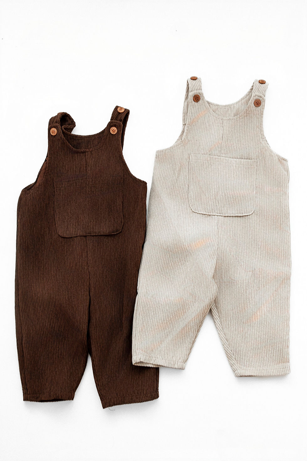 Overall sets in neutral shades for one year old photography sessions in Maryland. Minimal, earthy to