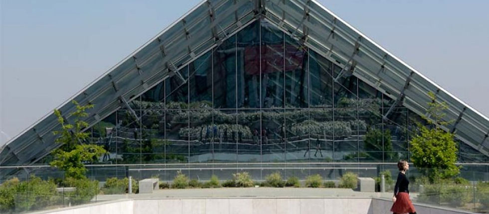 Vista tímpano oriente