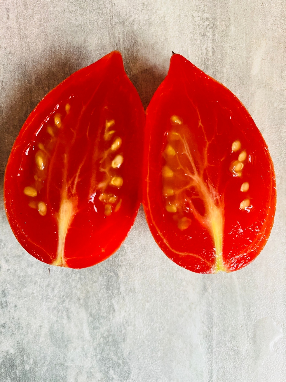 Miniature : Graines de tomate Candy Sweet Icicle - tomates anciennes - semences reproductibles - Les jardins de valou