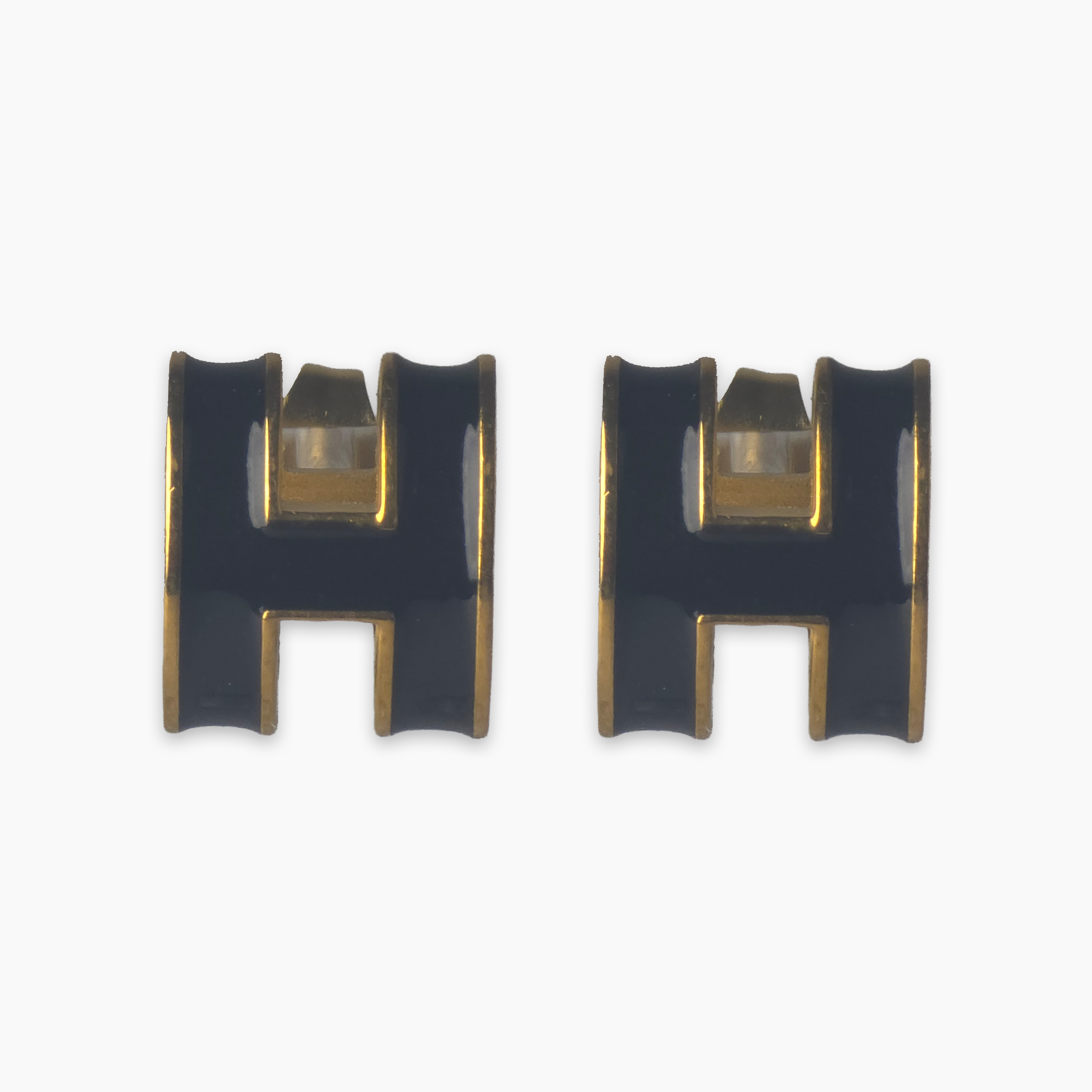 H Earrings Black
