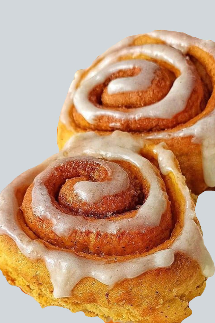 Pumpkin Cream Cheese Cinnamon Rolls (6ct)