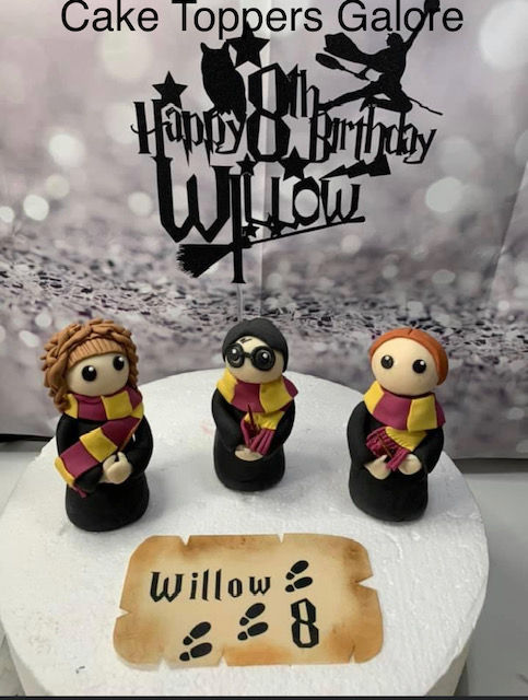 Thumbnail: Edible Harry Potter Cake Topper Decoration