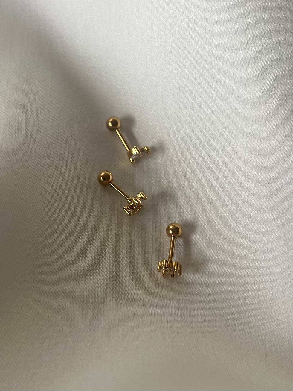 Thumbnail: Ivy Ball Screw-Back Studs (One Piece)