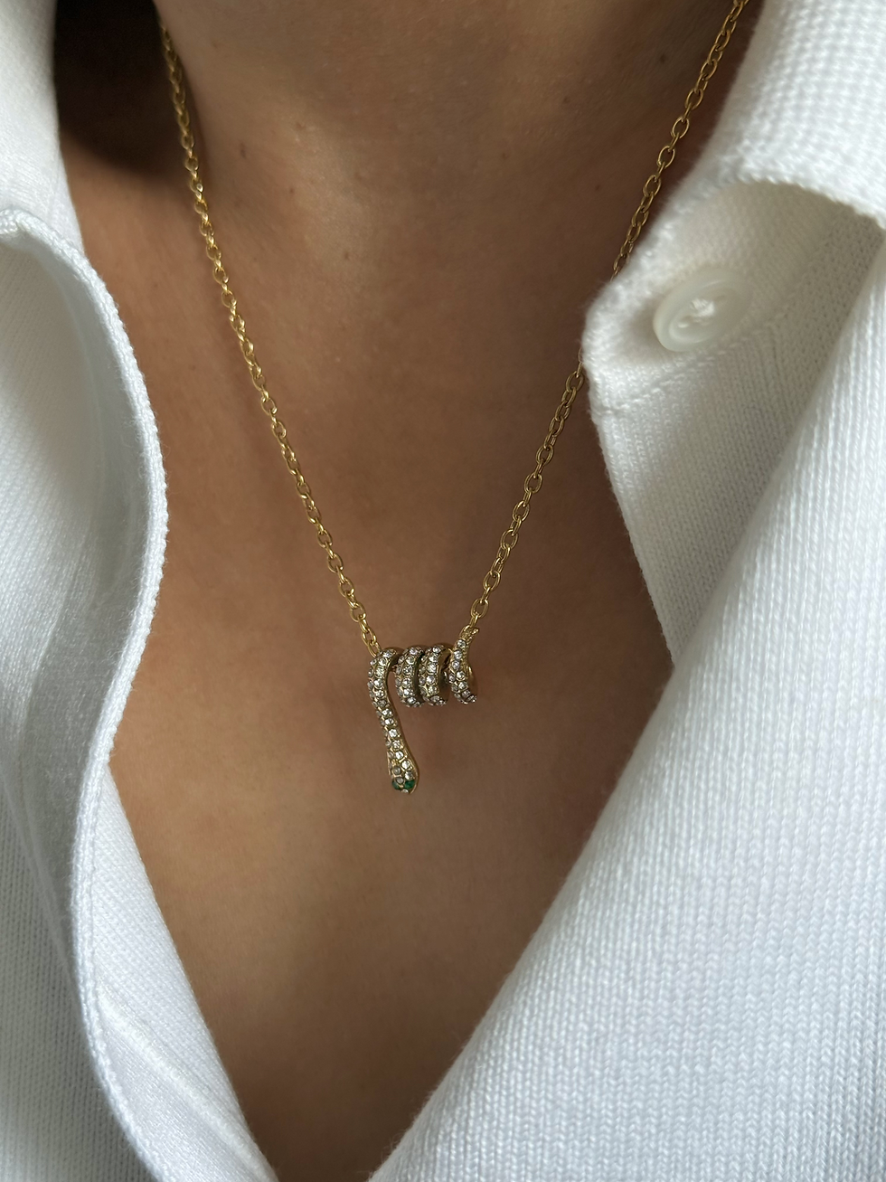 Thumbnail: Serpent Necklace