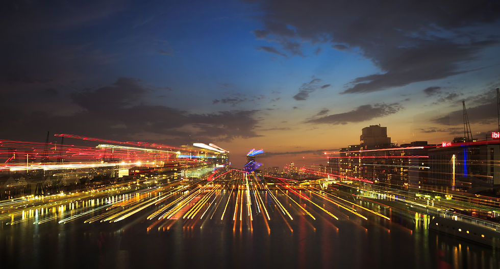 beautiful-shot-amazing-cityscape-sunset.jpg