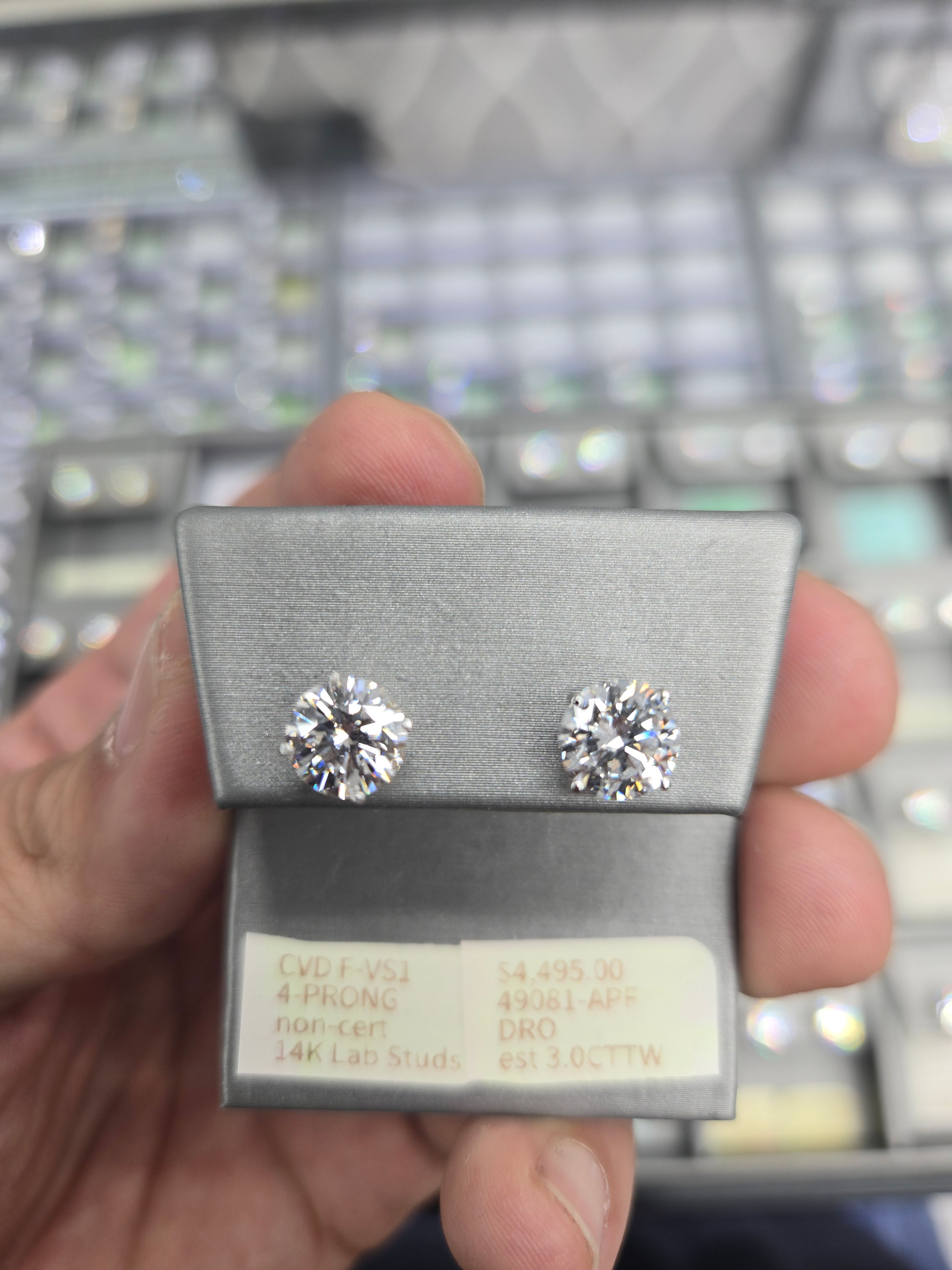 3ct Four Prong Round Brillant Lab Grown Diamond Stud Earring in 14kt gold